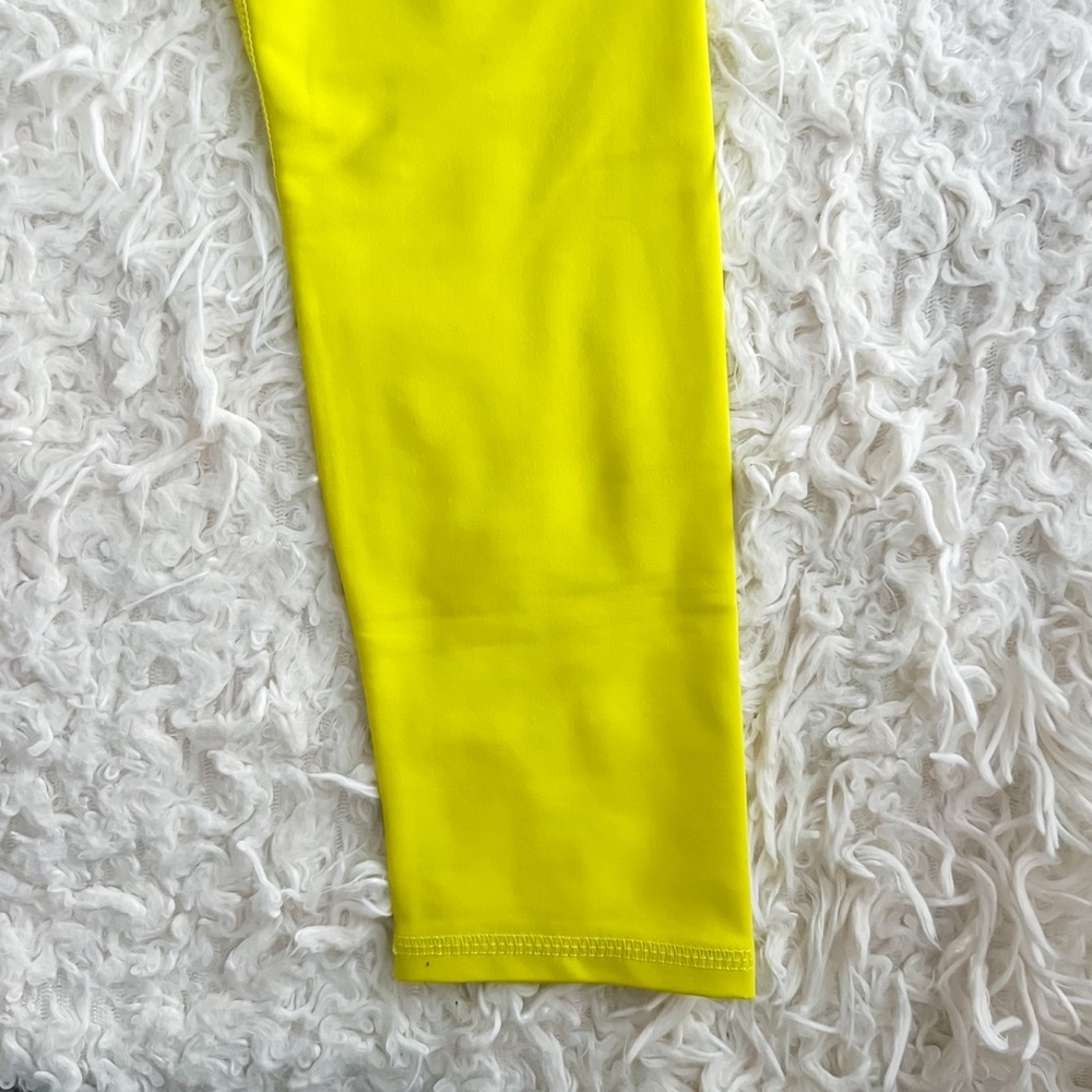 ❌SOLD❌ Old Navy Girls High Waisted PowerSoft Side Pocket Leggings, Size XL - Picture 5 of 8